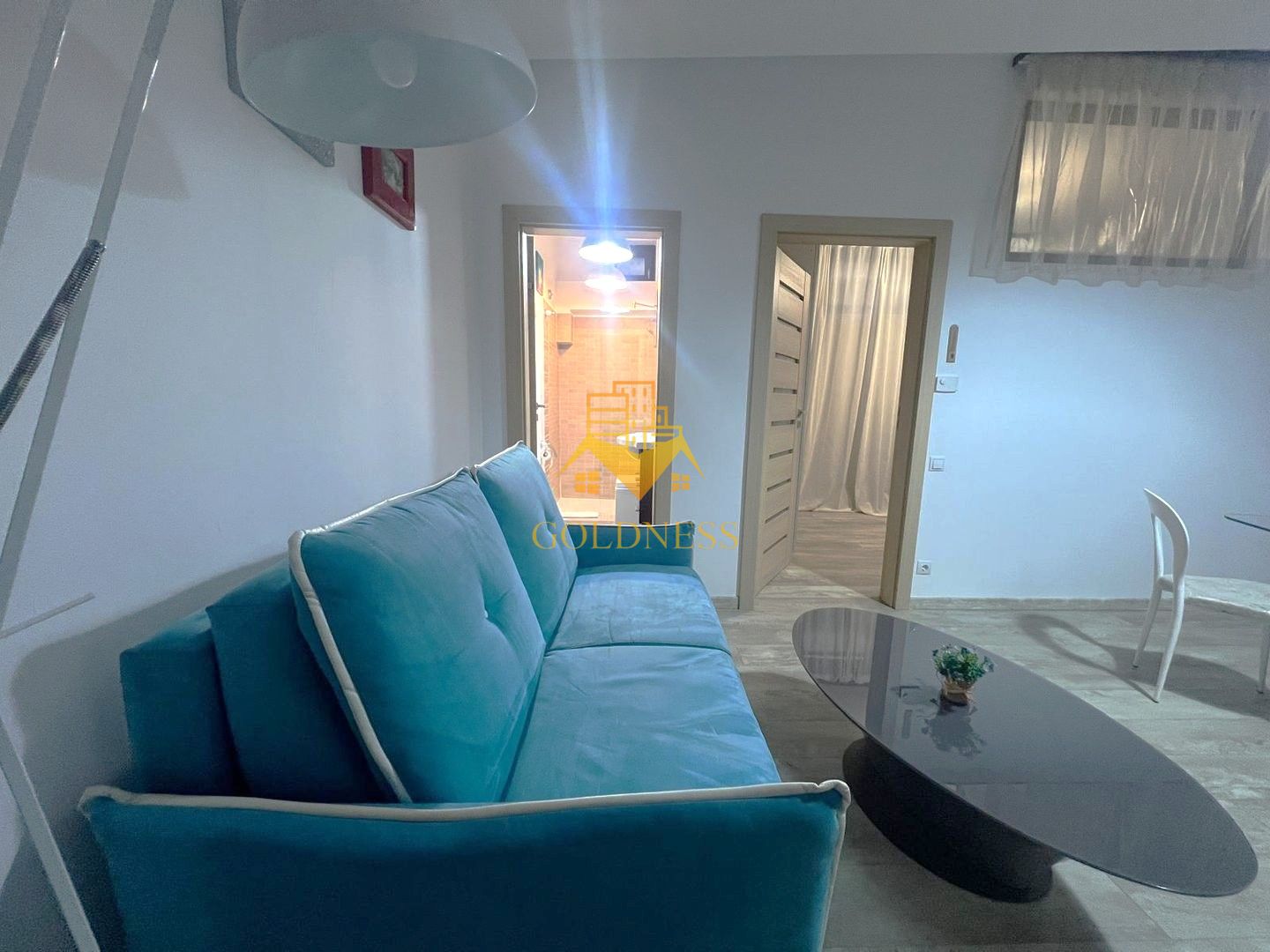 2 camere, Parcare, Centru, Piata Muzeului, Piata Unirii, Memo, UMF — fotografia 7