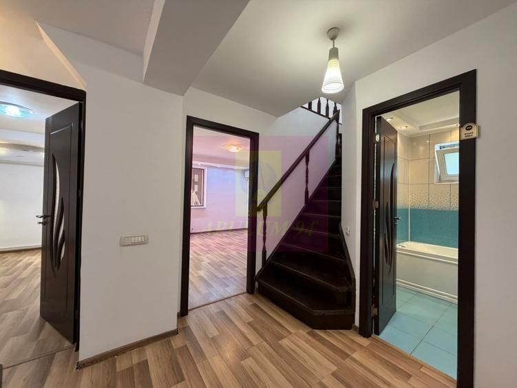 Casă modernă cu 5 camere și două terase | Zona Primăriei Sectorului 1 — fotografia 3