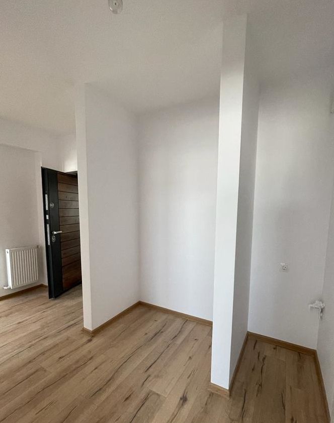 Vanzare apartament nou 2 camere Intabulat nou nelocuit  zona Tractorul — fotografia 7