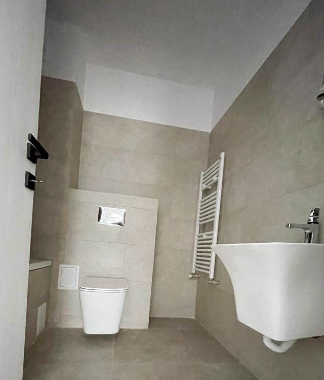 Vanzare apartament nou 2 camere Intabulat nou nelocuit  zona Tractorul — fotografia 9