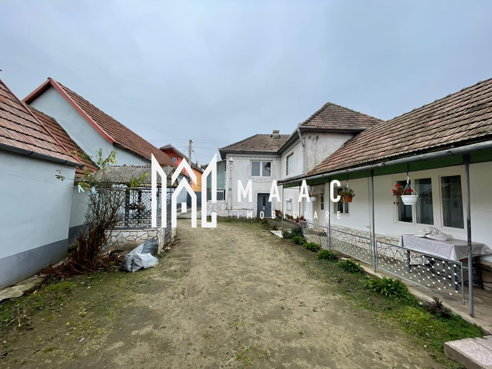 Casă I Teren de 4.500 mp I Anexe I Seica Mare — fotografia 7