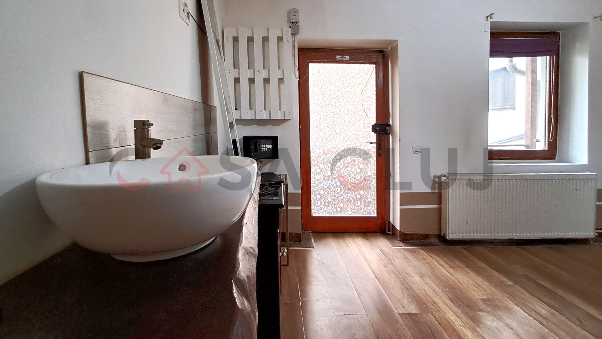Ultracentral!! Clădire / 3 nivele – 14 camere, 400 mp utili, B-dul Eroilor!! — fotografia 7