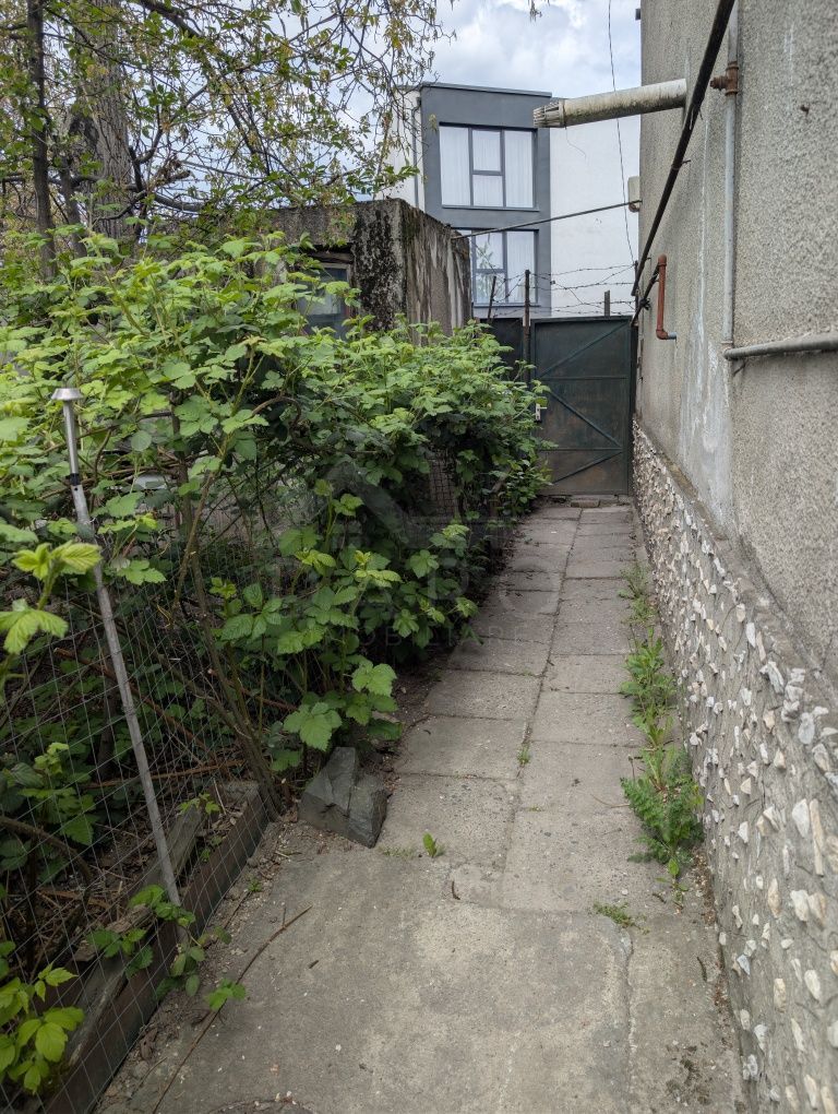 casa de inchiriat strBudiului -oportunitate excelenta pentru investie — fotografia 3