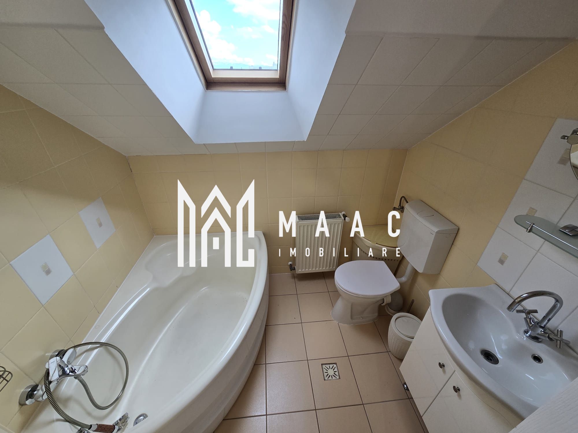 Apartament 3 camere decomandate 2 bai etaj 3 Zona Terezian — fotografia 7