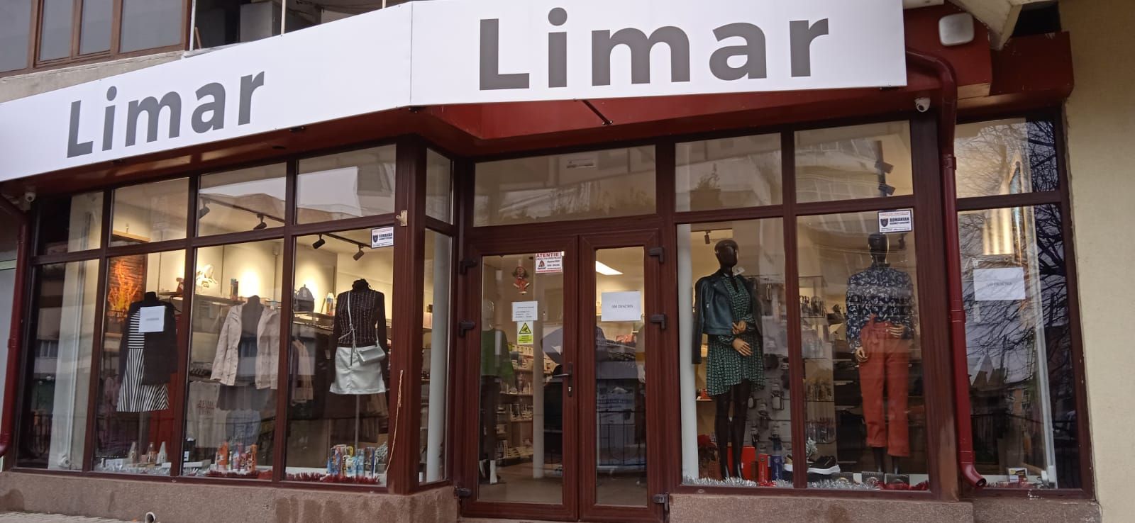 Spațiu comercial ultracentral, 200 mp singurul vad 100% pietonal Roman