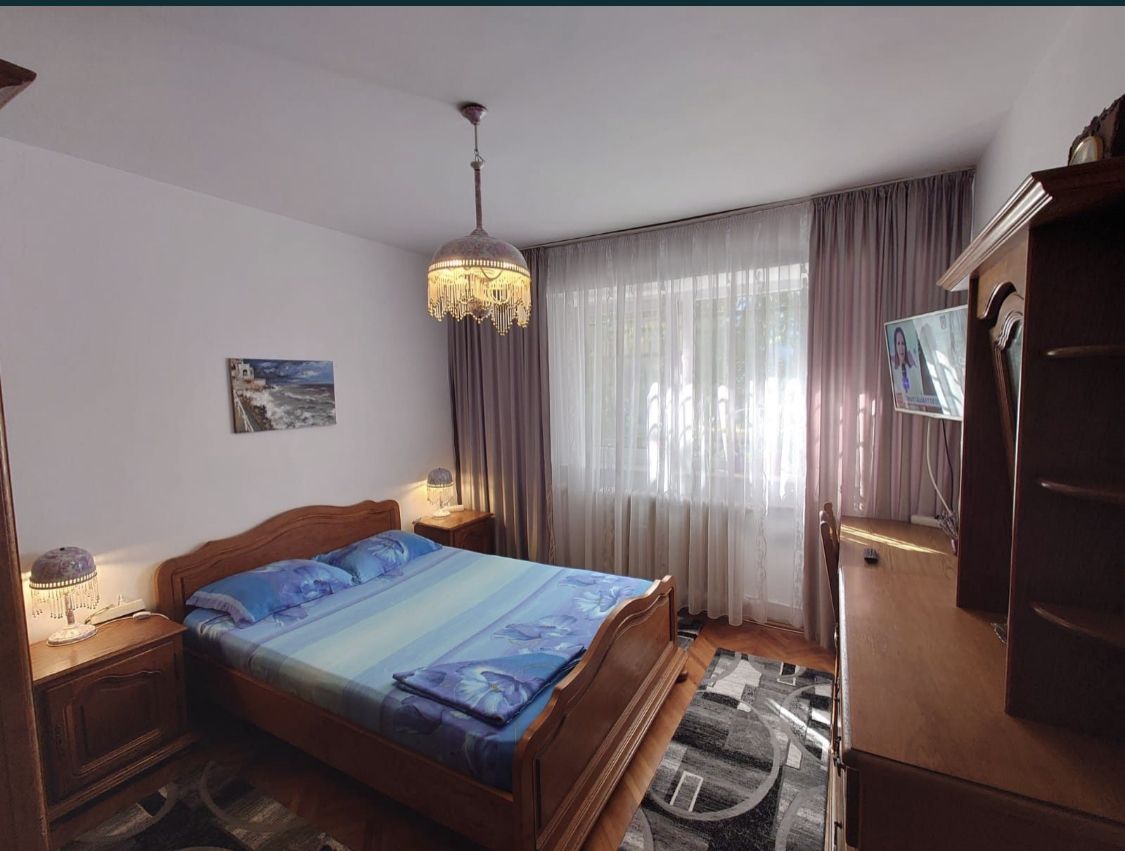 Proprietar vand ap3 camere decomandat Ciresica Tomis Nord — fotografia 3