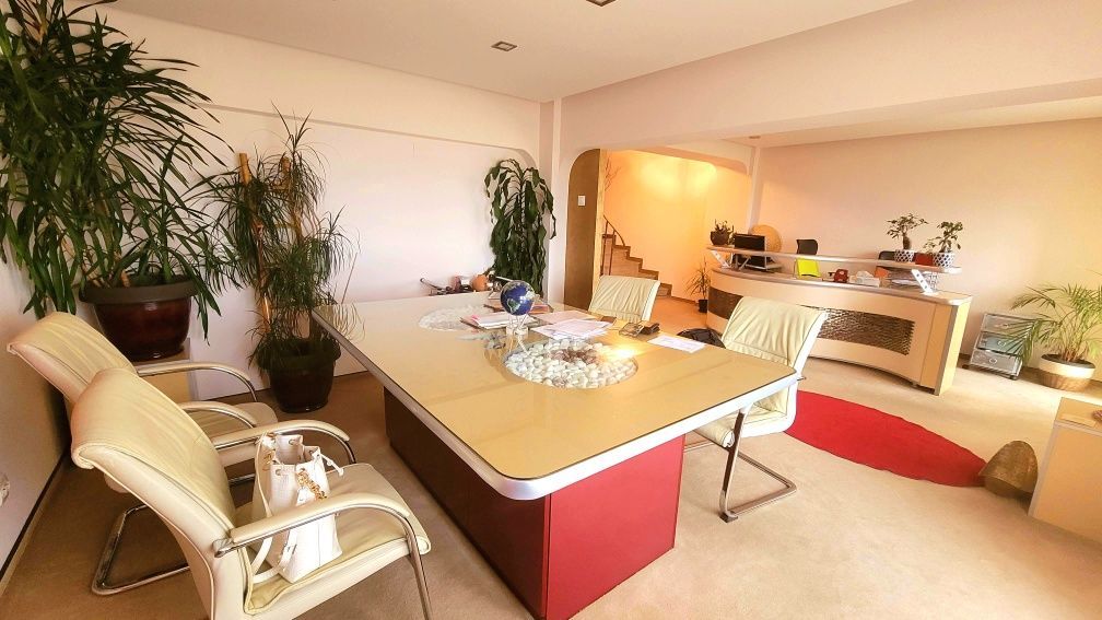 Închiriere Duplex Lux 123 m2 utili | Bd. Unirii, Et 8-9, Birou, vedere — fotografia 2