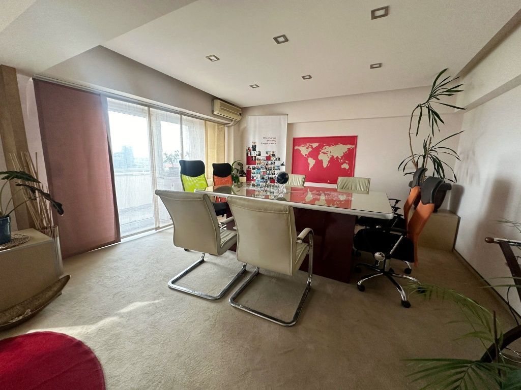 Închiriere Duplex Lux 123 m2 utili | Bd. Unirii, Et 8-9, Birou, vedere — fotografia 6
