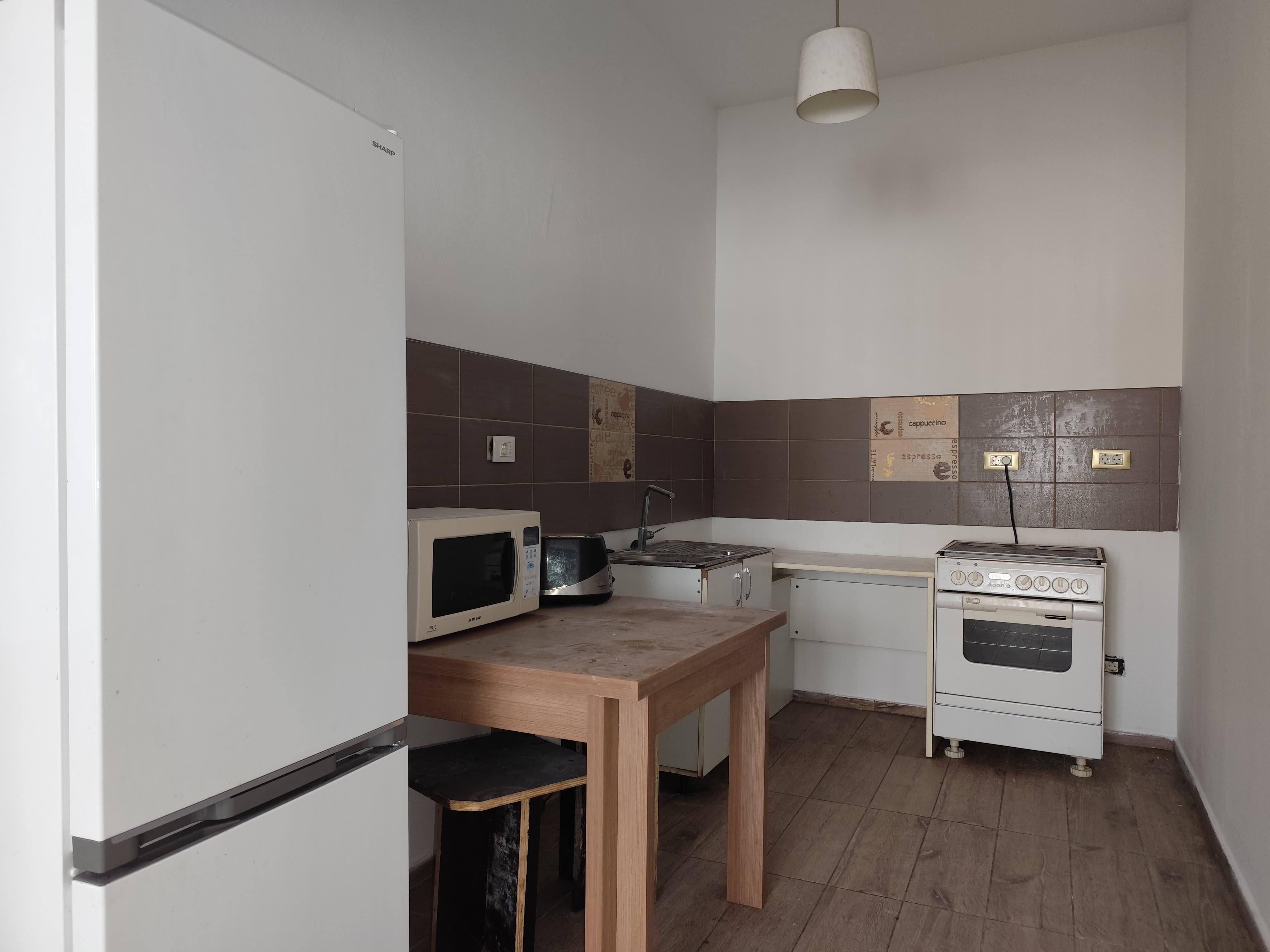 Apart.ultracentral 2 cam.et.1, pe str.Evreilor Deportati 64, Oradea — fotografia 9