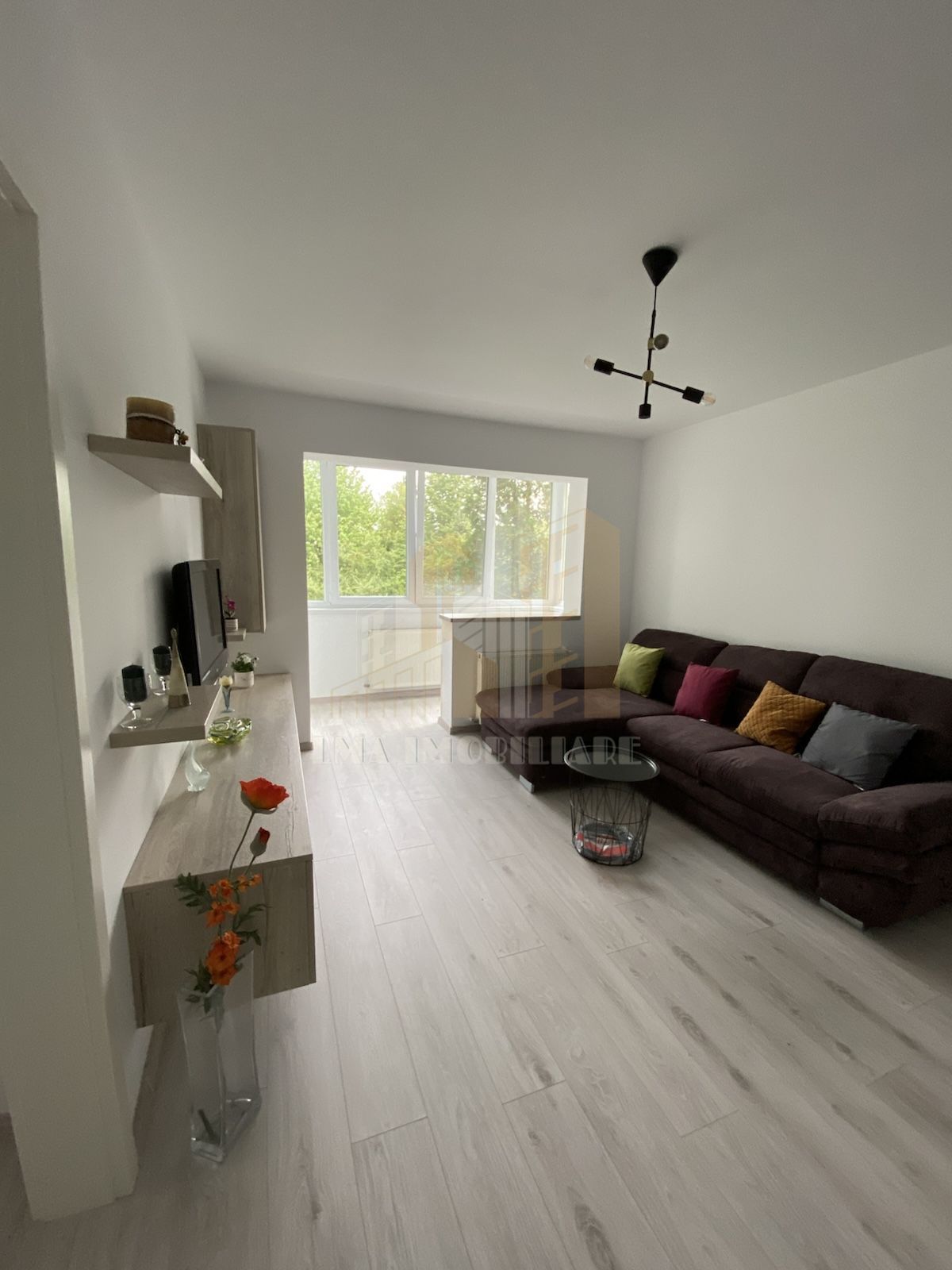 Apartament 2 camere renovat Astra Brasov — fotografia 5
