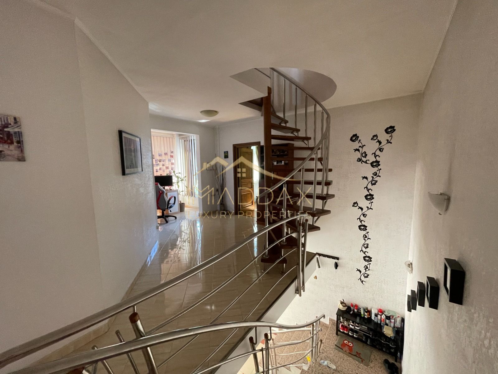 Vila Individuala P+1+M*  250 mp// Bucurestii Noi — fotografia 11