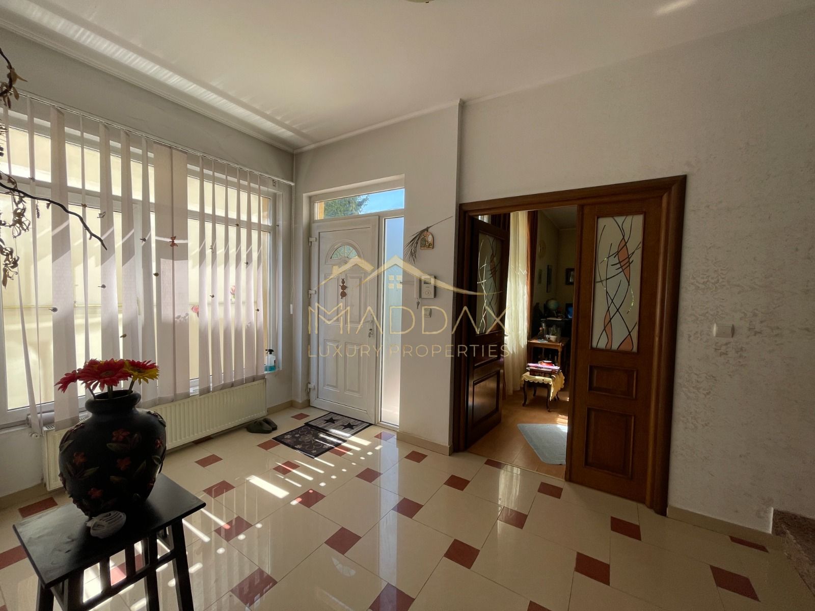 Vila Individuala P+1+M*  250 mp// Bucurestii Noi — fotografia 8