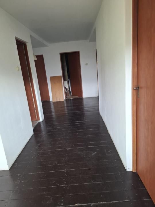 Casa Poiana Campina 6 camere, 228 mp. S.C. . 1521 mp teren.! — fotografia 17