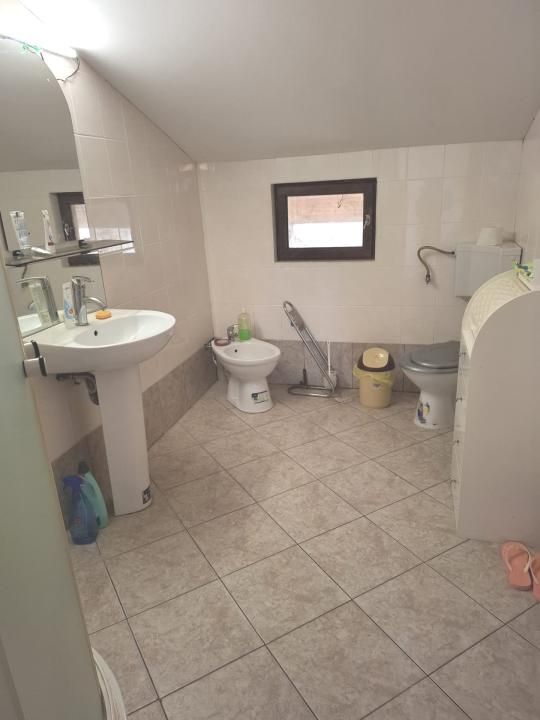 Casa Poiana Campina 6 camere, 228 mp. S.C. . 1521 mp teren.! — fotografia 18