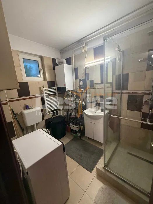 APARTAMENT 4 CAMERE +TERASA +2 LOCURI DE PARCARE — fotografia 6