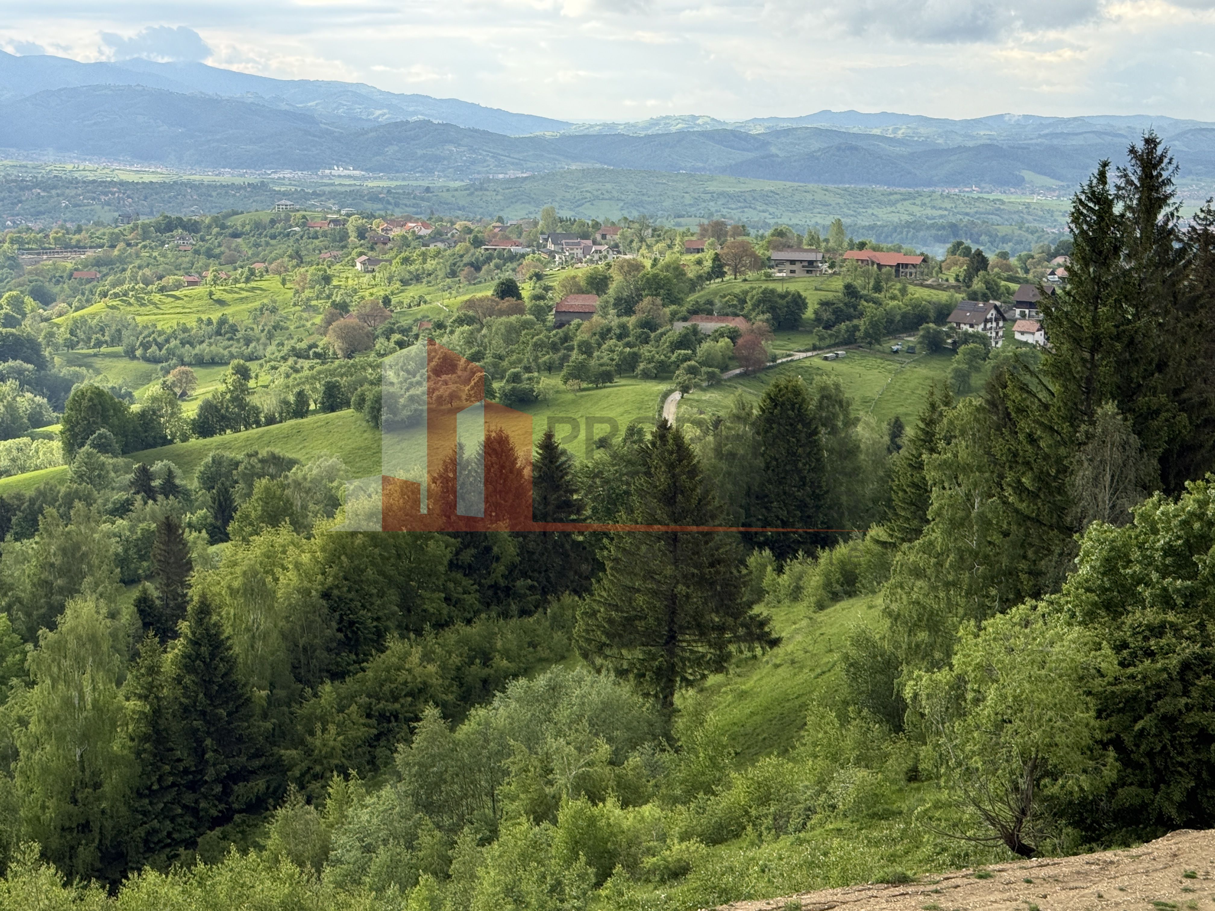 Teren cu priveliște spectaculoasă în Bran – Sohodol — fotografia 3