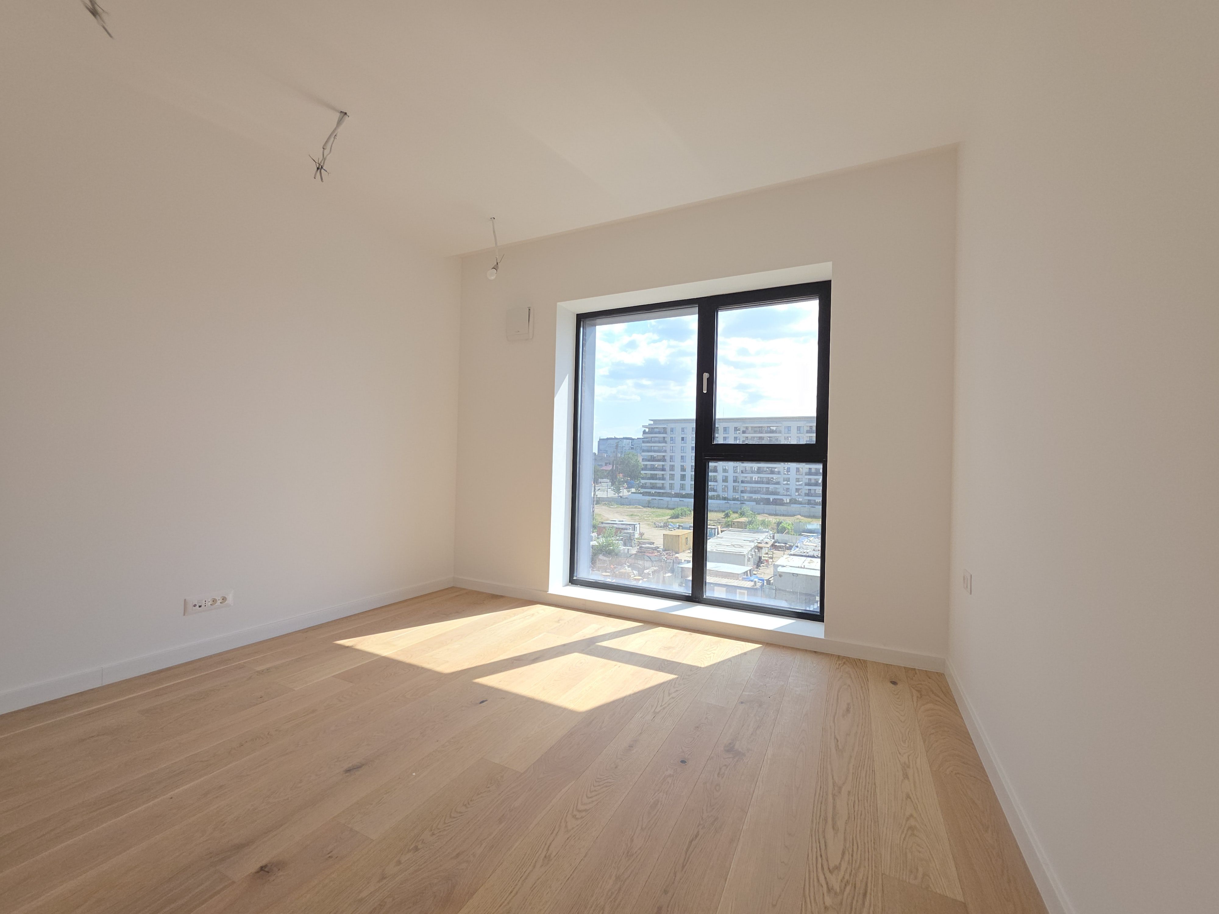 Apartament 3 camere la 5 minute de Promenada Mall ! — fotografia 11