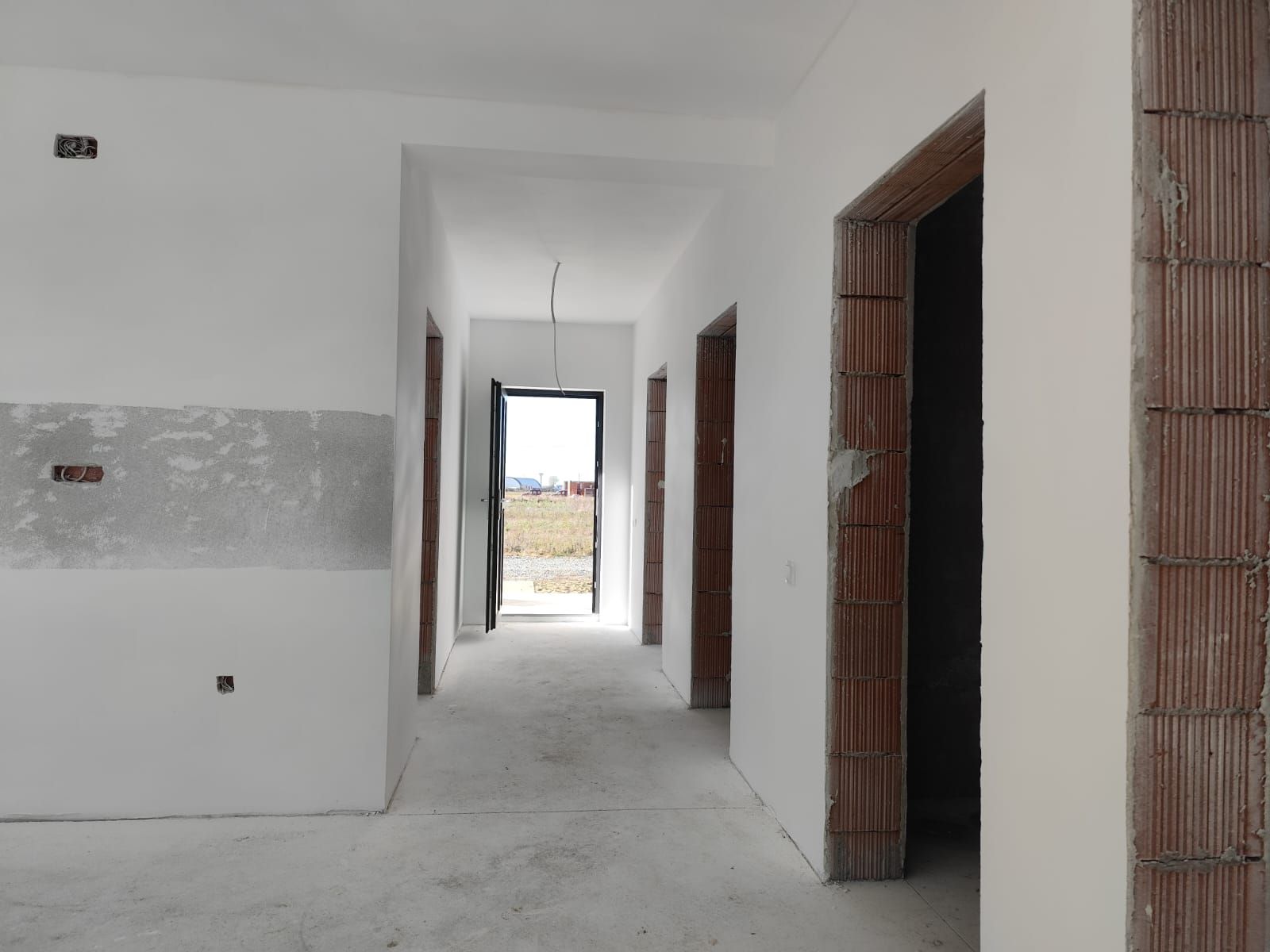 Casa noua cu fotovoltaice, parter 4 camere, Santandrei, Bihor, VANZARE — fotografia 3