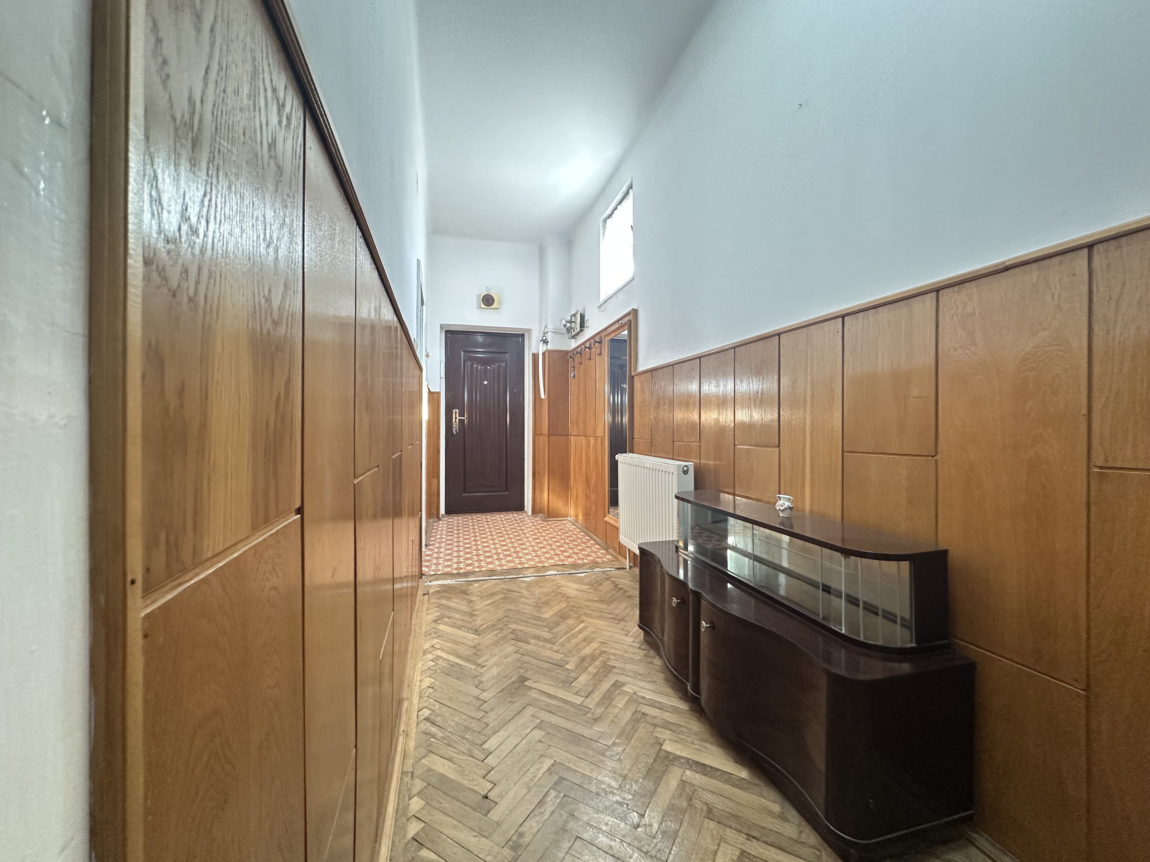 Apartament in casa spațios la doar 5-7 minute de Centrul Istoric — fotografia 11