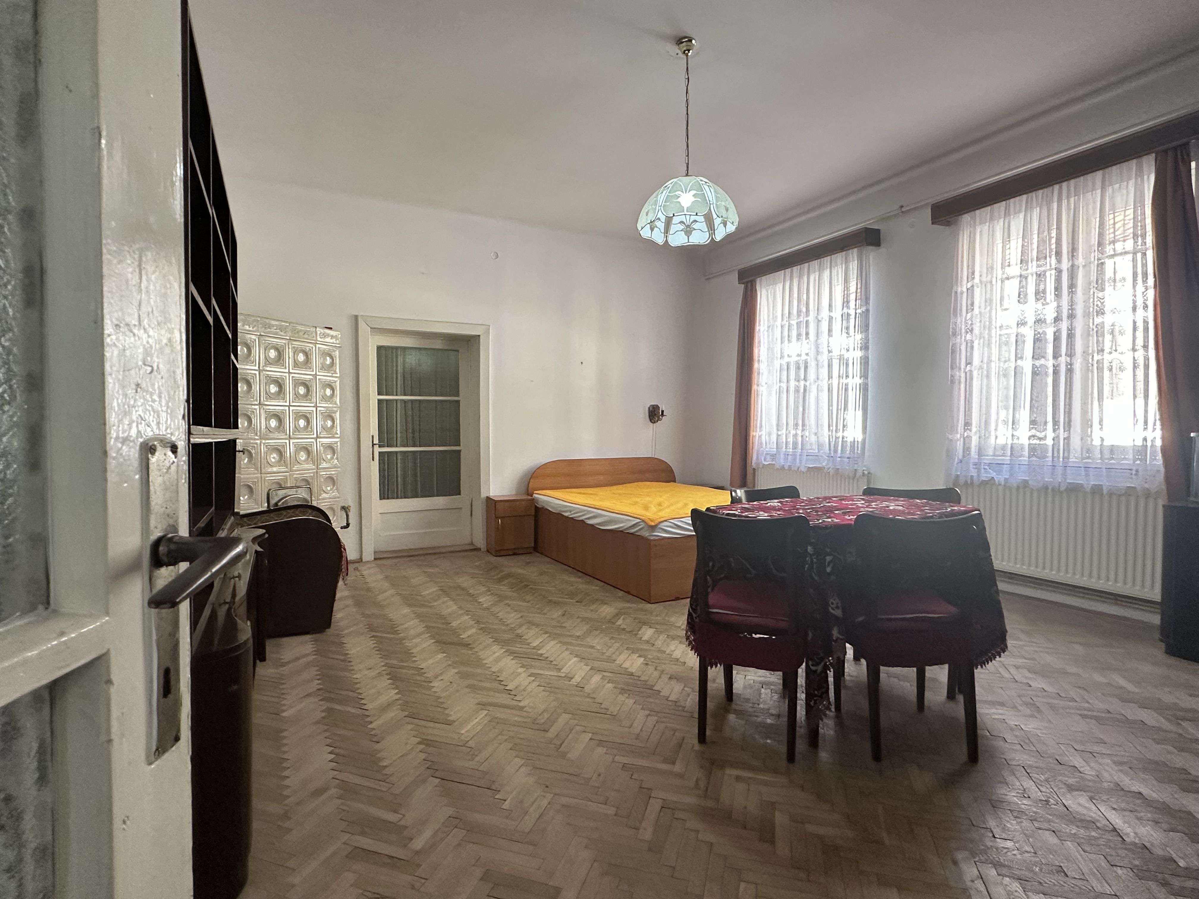 Apartament in casa spațios la doar 5-7 minute de Centrul Istoric — fotografia 3