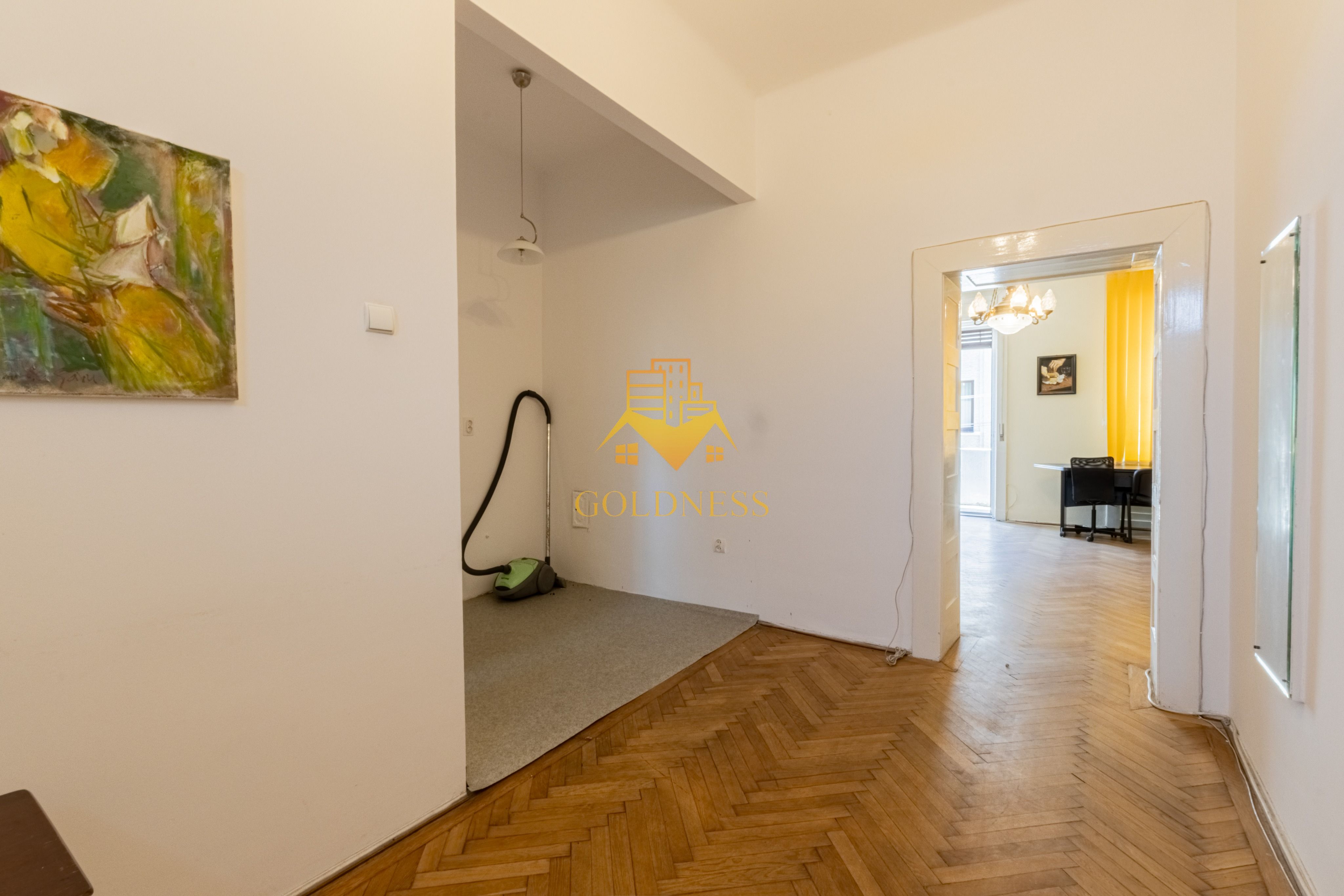2 camere decomandate, Ultracentral, Reg. CFR, Pta Avram Iancu, Teatru — fotografia 10