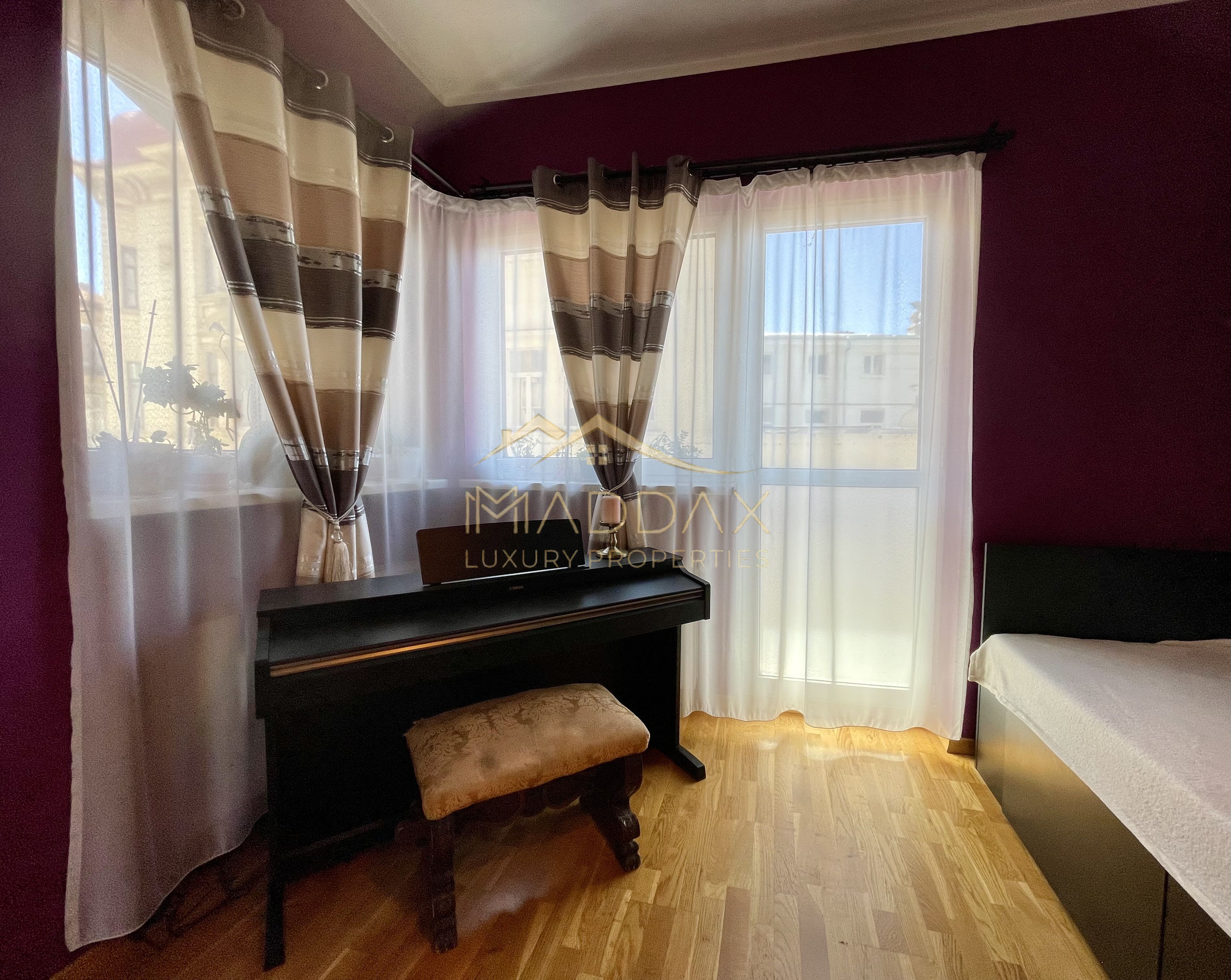 Apartament 5 camere**Oportunitate investitie**Caru"cu Bere//Centrul Istoric — fotografia 6