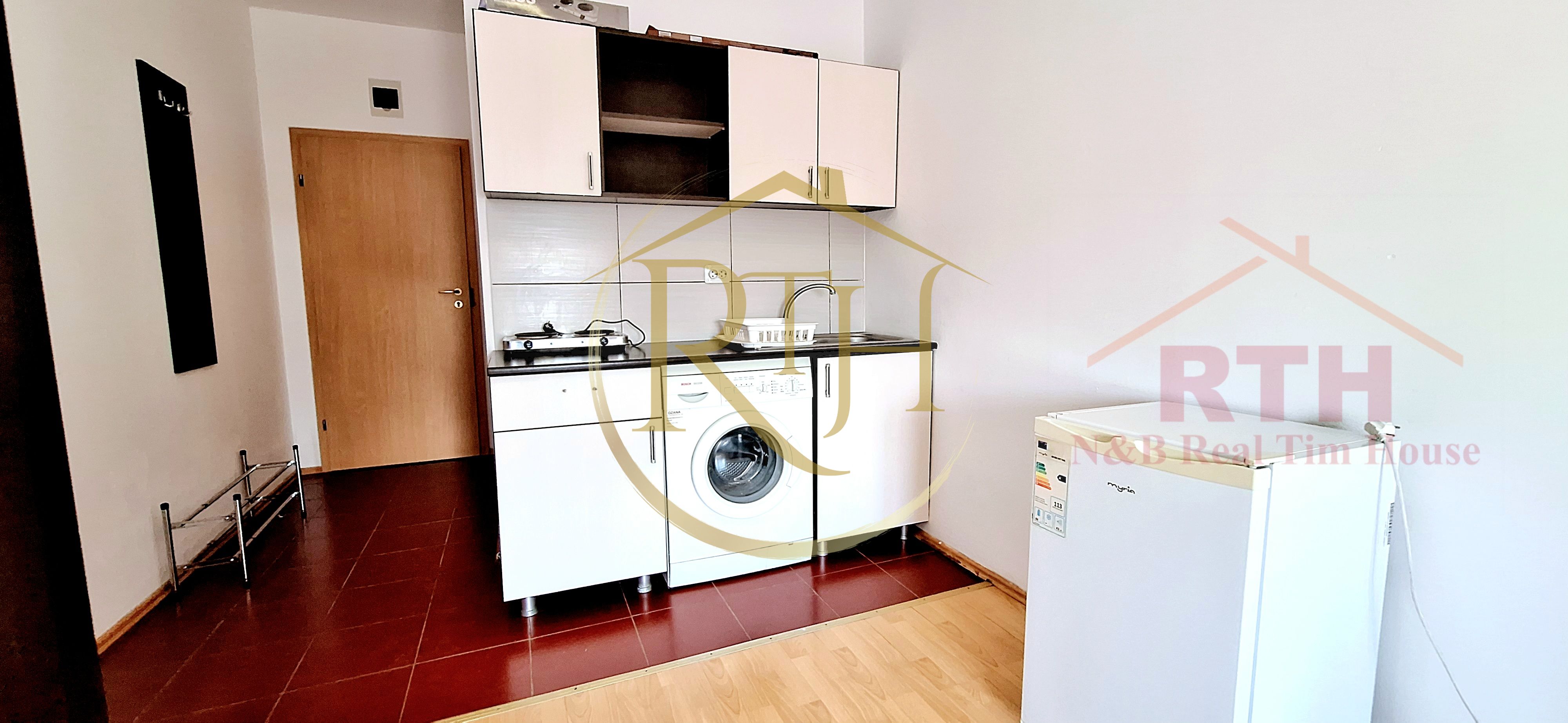 Oferim spre inchiriere garsoniera, loc de parcare, zona Soarelui — fotografia 11