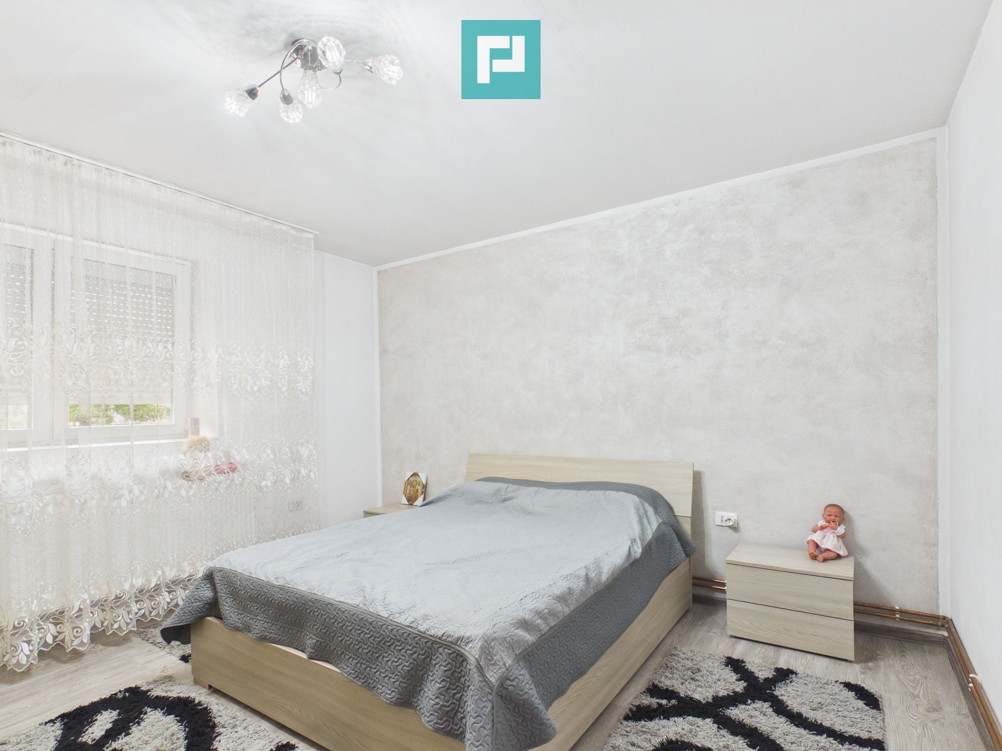Casă solidă în Curtici cu teren de 1166 mp — fotografia 6
