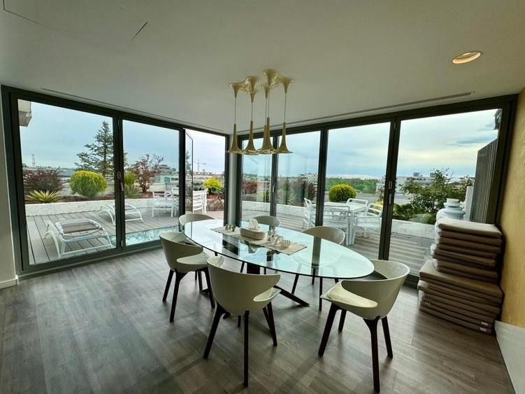 Penthouse Herastrau 116 terasa,mobilat si utilat loc de parcare si boxa subteran — fotografia 3