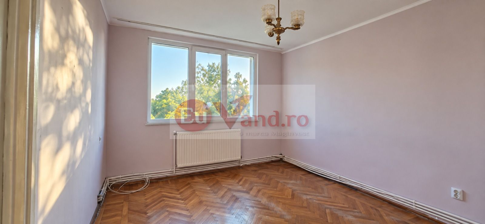 De vanzare apartament cu 2 camere Tiglina 1, etaj 3, 49.000 euro — fotografia 2