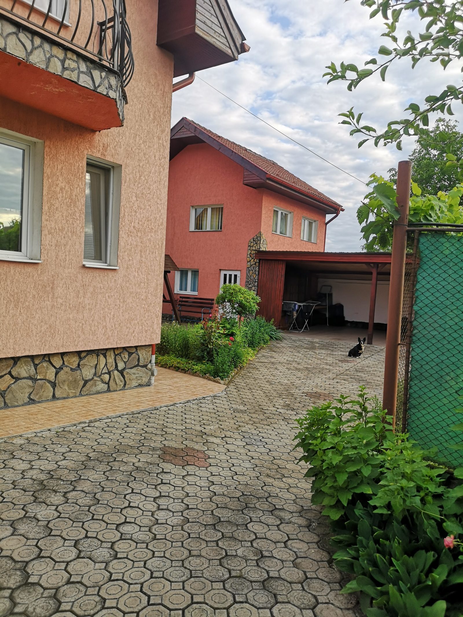 Două case în aceeași curte — 228 mp utili, 1.000 mp teren, Calea Sighișoarei — fotografia 5
