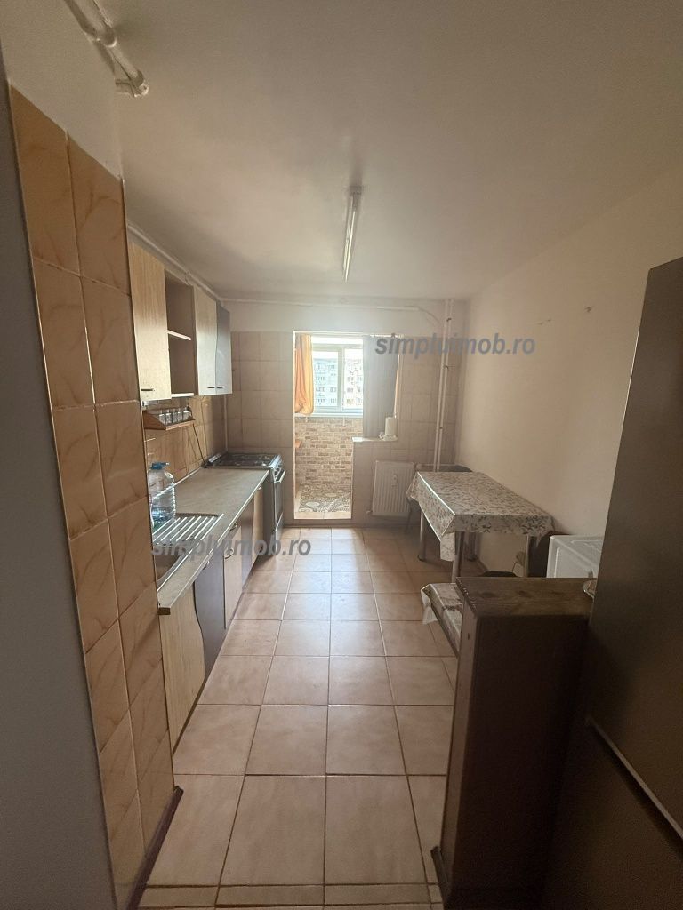 Ocazie-Se ofera spre vanzare-  apartament 3 camere | Zona Crângași — fotografia 3