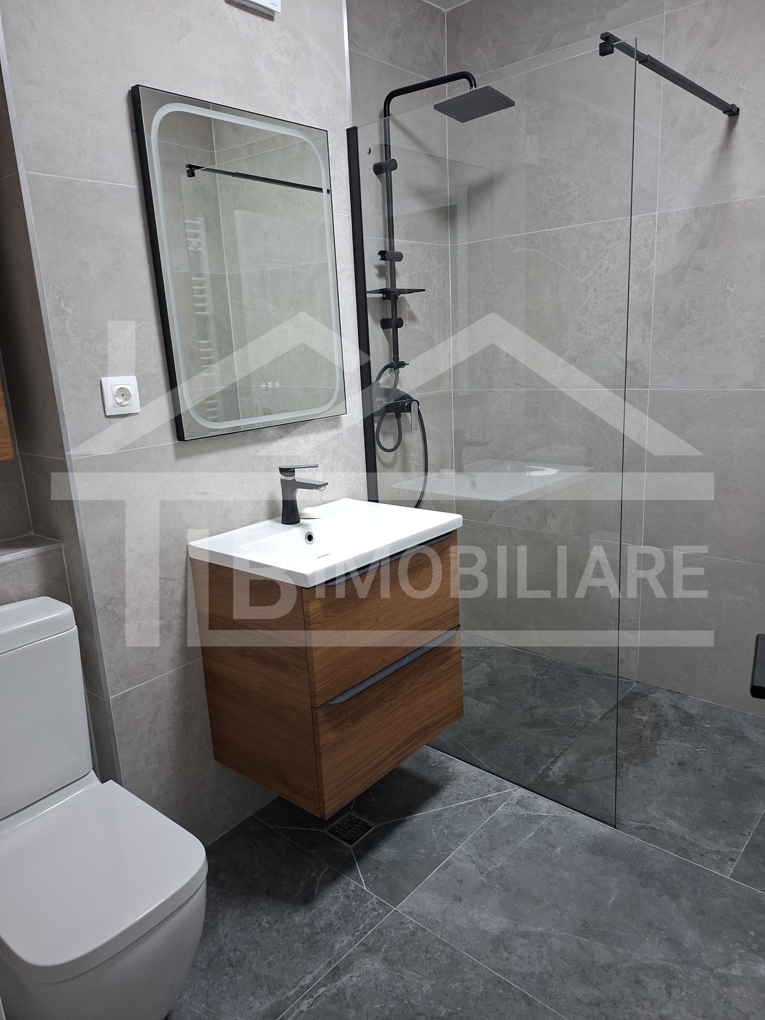 Apartament cu 2 camere, 58mp, decomandat, parcare, Zona Vivat Residence — fotografia 4