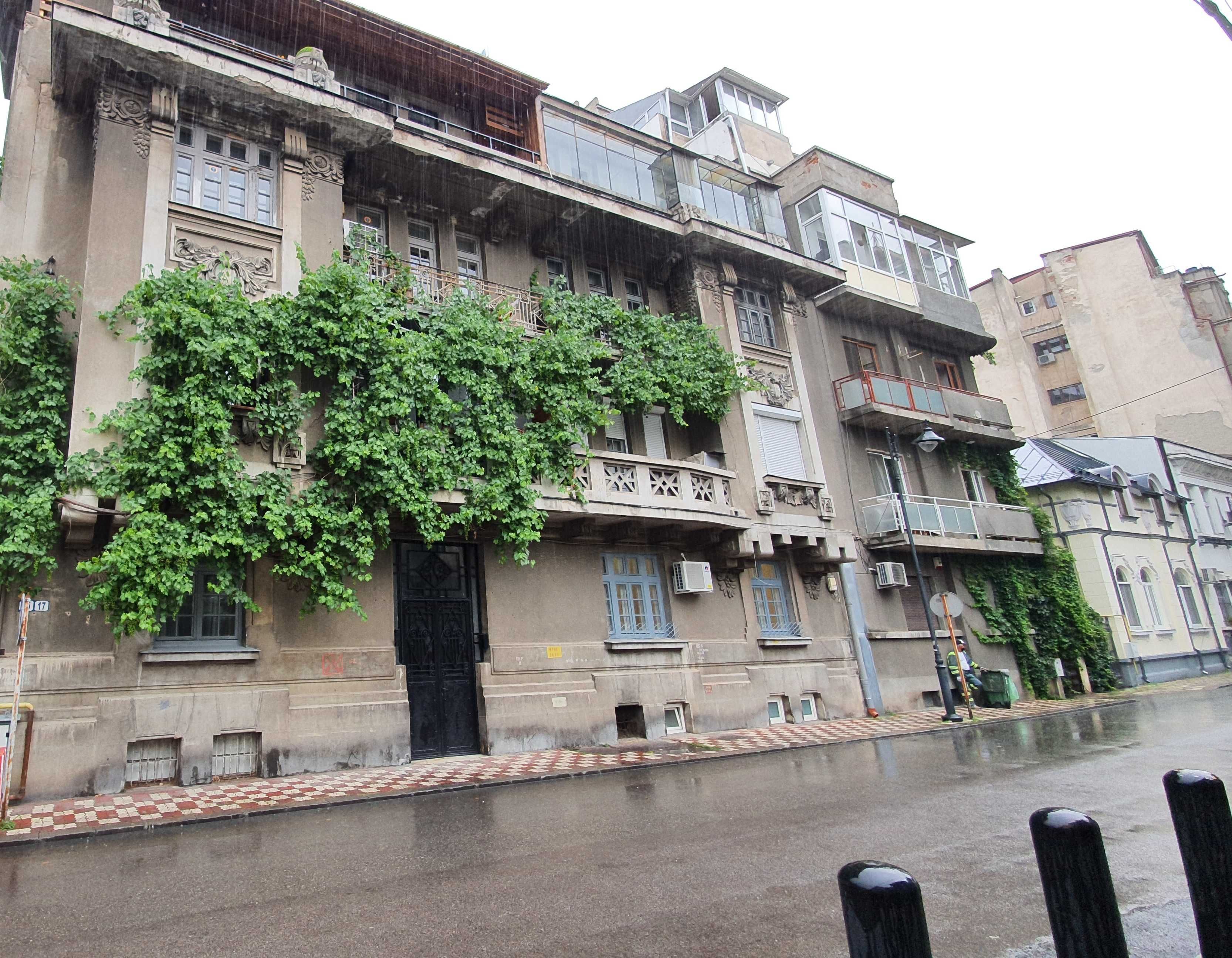 Spatiu Birou/Apartament Romana | Ultracentral | Intrare Separata — fotografia 5