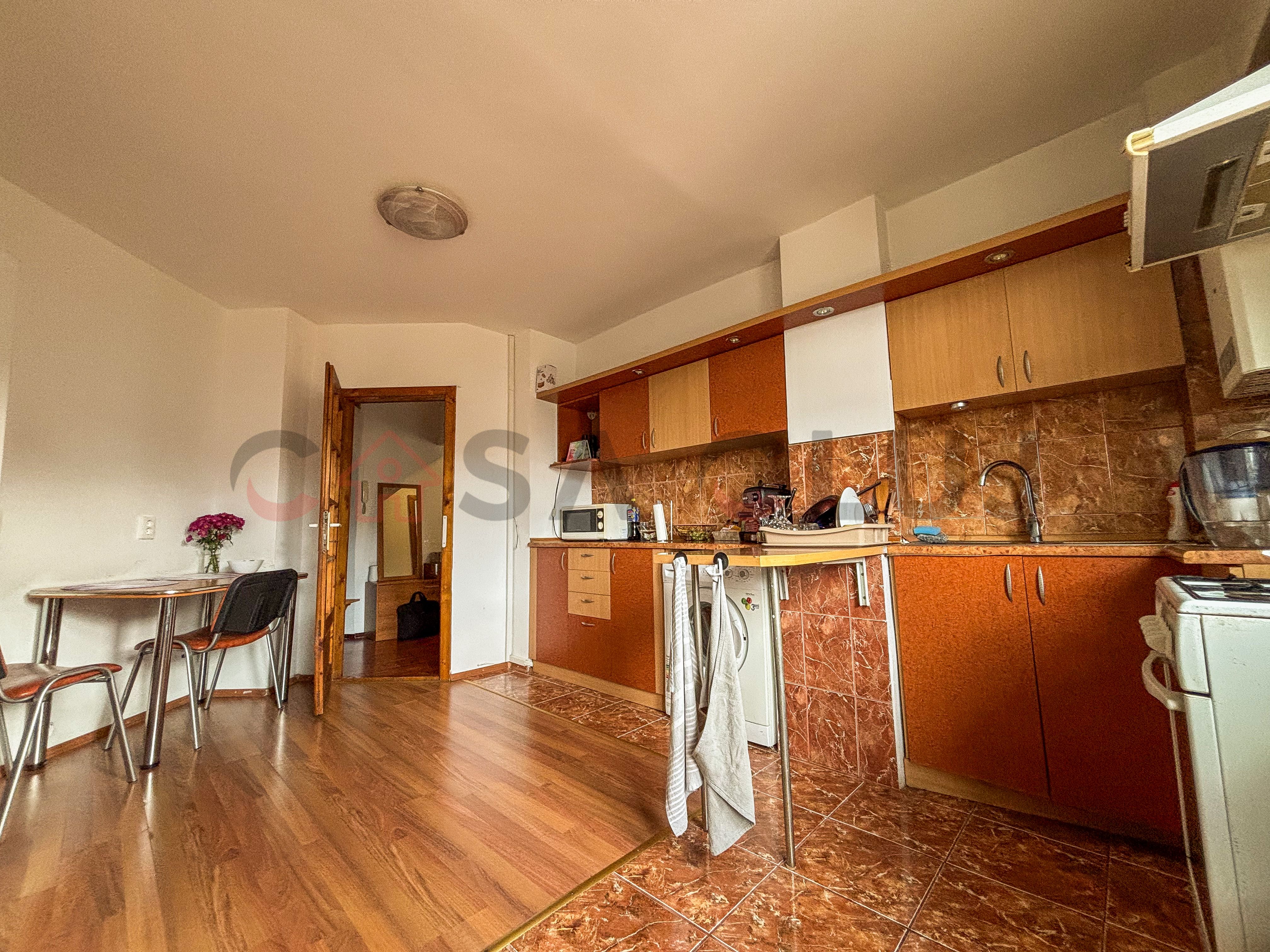 Decomandat | etaj intermediar | zona Profi Mărăști — fotografia 6