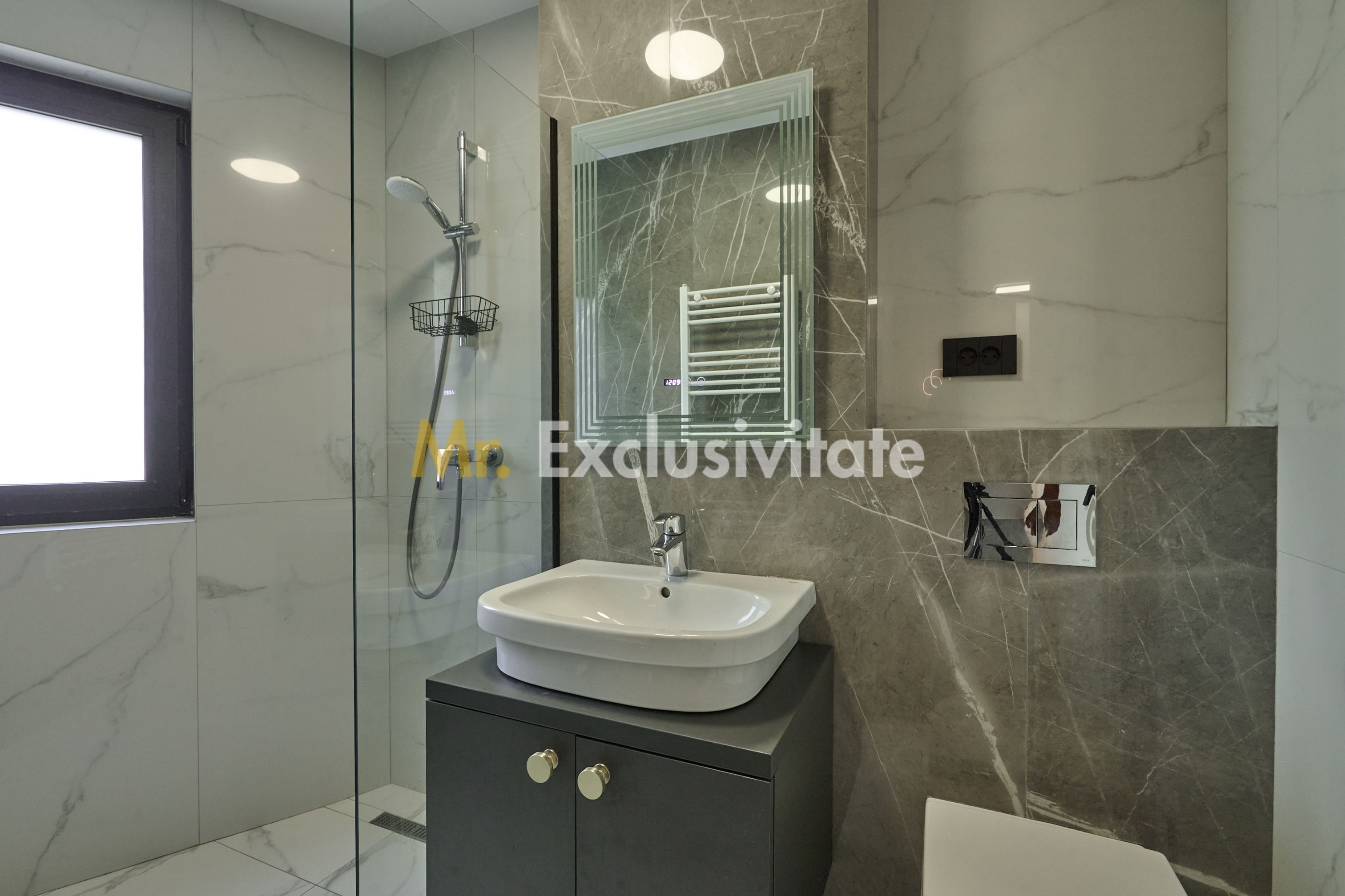 3 CAMERE|CENTRU|2026|2 BAI|2 BALCOANE |MOBILAT|UTILAT — fotografia 10