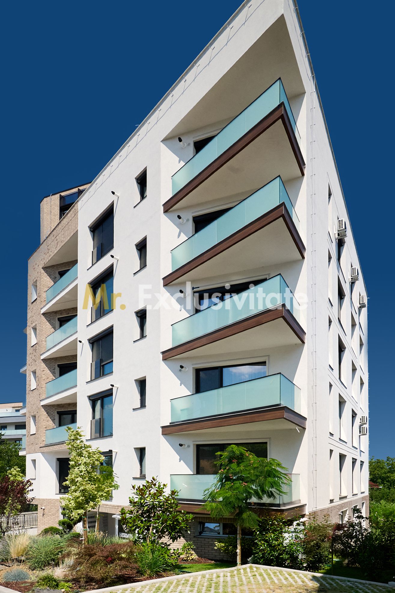 3 CAMERE|CENTRU|2026|2 BAI|2 BALCOANE |MOBILAT|UTILAT — fotografia 5
