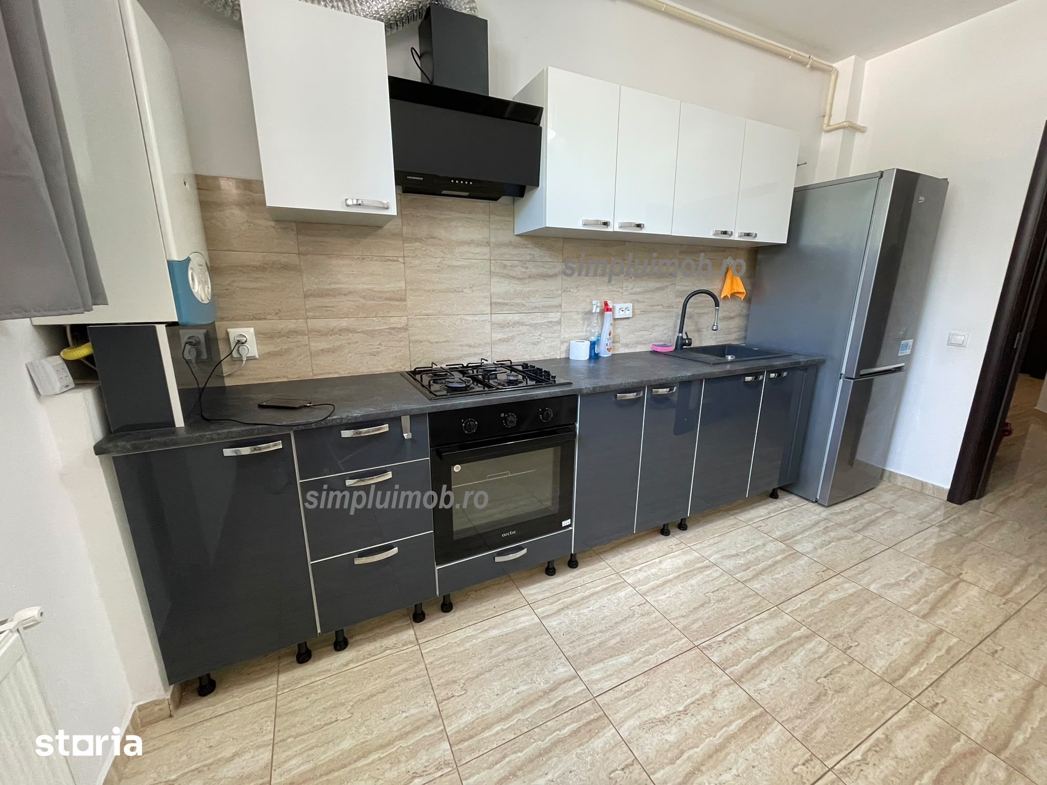 2 Camere Demisol inalt si luminos | 60 mp | Păcii - Loc de Parcare — fotografia 3