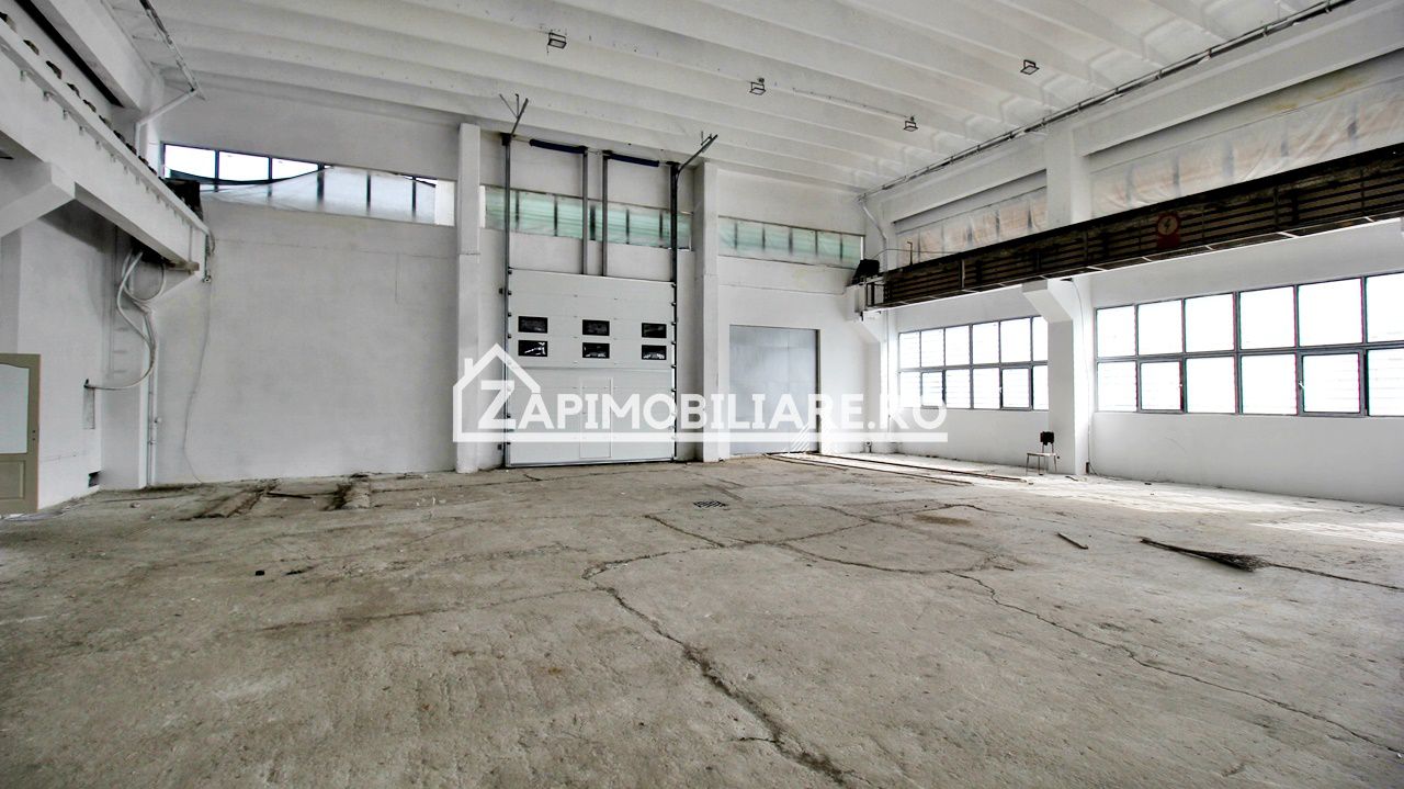 Hale de 1000mp.650mp.360mp.cu pod rulant birouri 200-80-50mp — fotografia 12