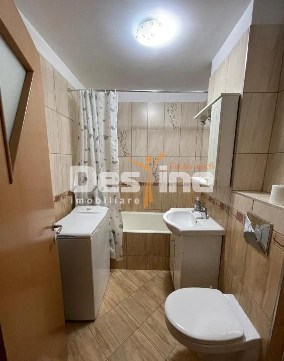 Apartament cu 2 camere decomandat 55 mp la etaj intermediar, cartierul Tractorul — fotografia 7