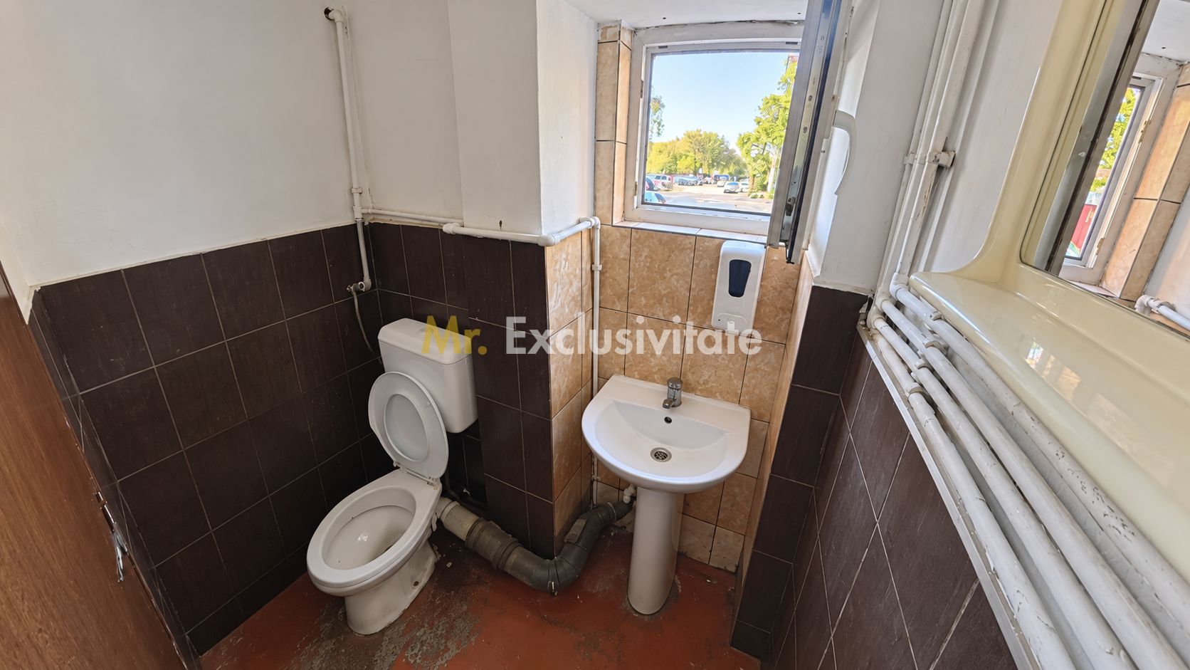 De Vanzare Spațiu  Comercial — fotografia 4