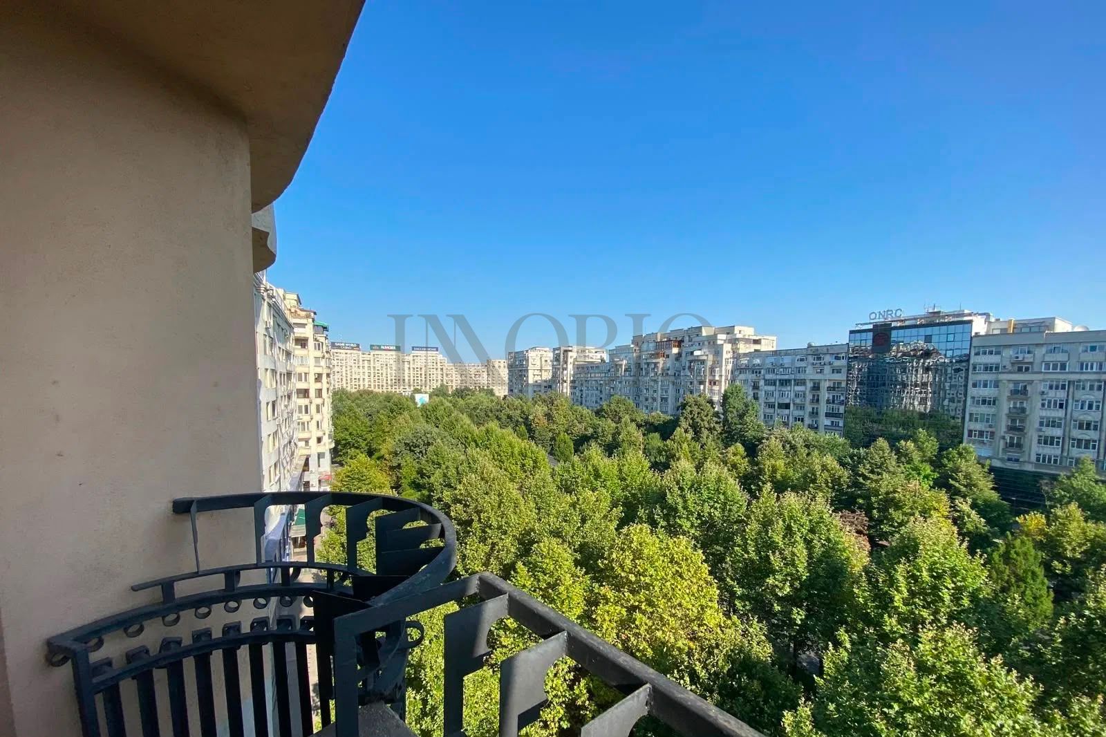 Apartament 2 camere renovat | Loc de parcare | Bd. Unirii — fotografia 17