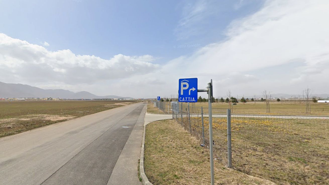 Lot teren zona dezvoltare rapida, aeroport Brasov — fotografia 8