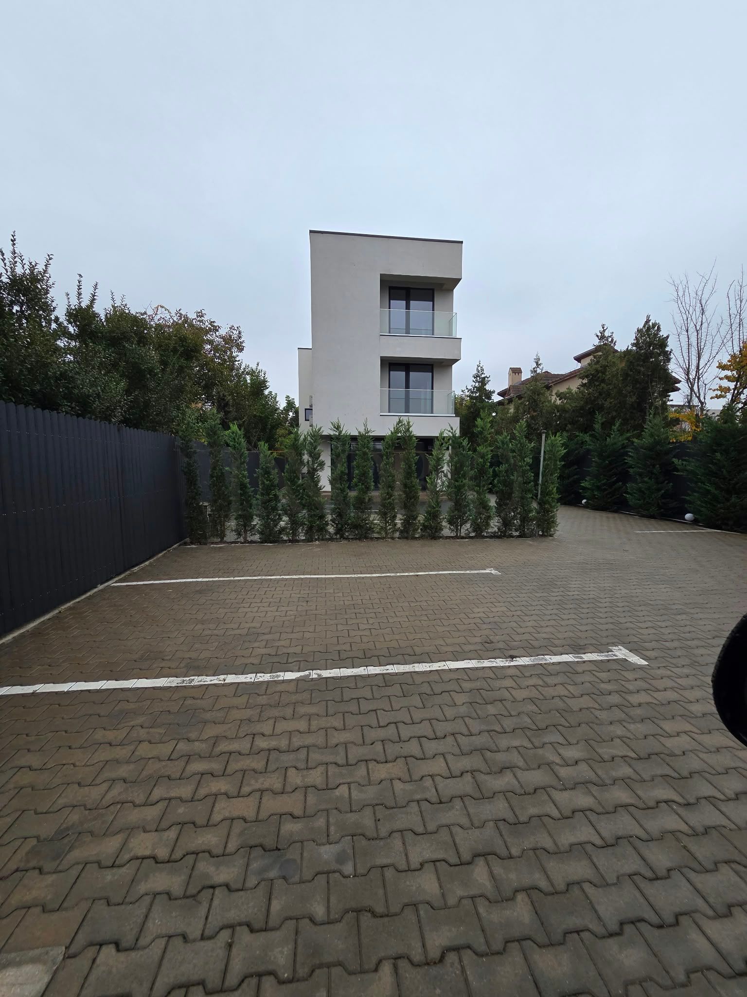 Ansamblu boutique de 5 vile premium | Arhitectură modernă — fotografia 5
