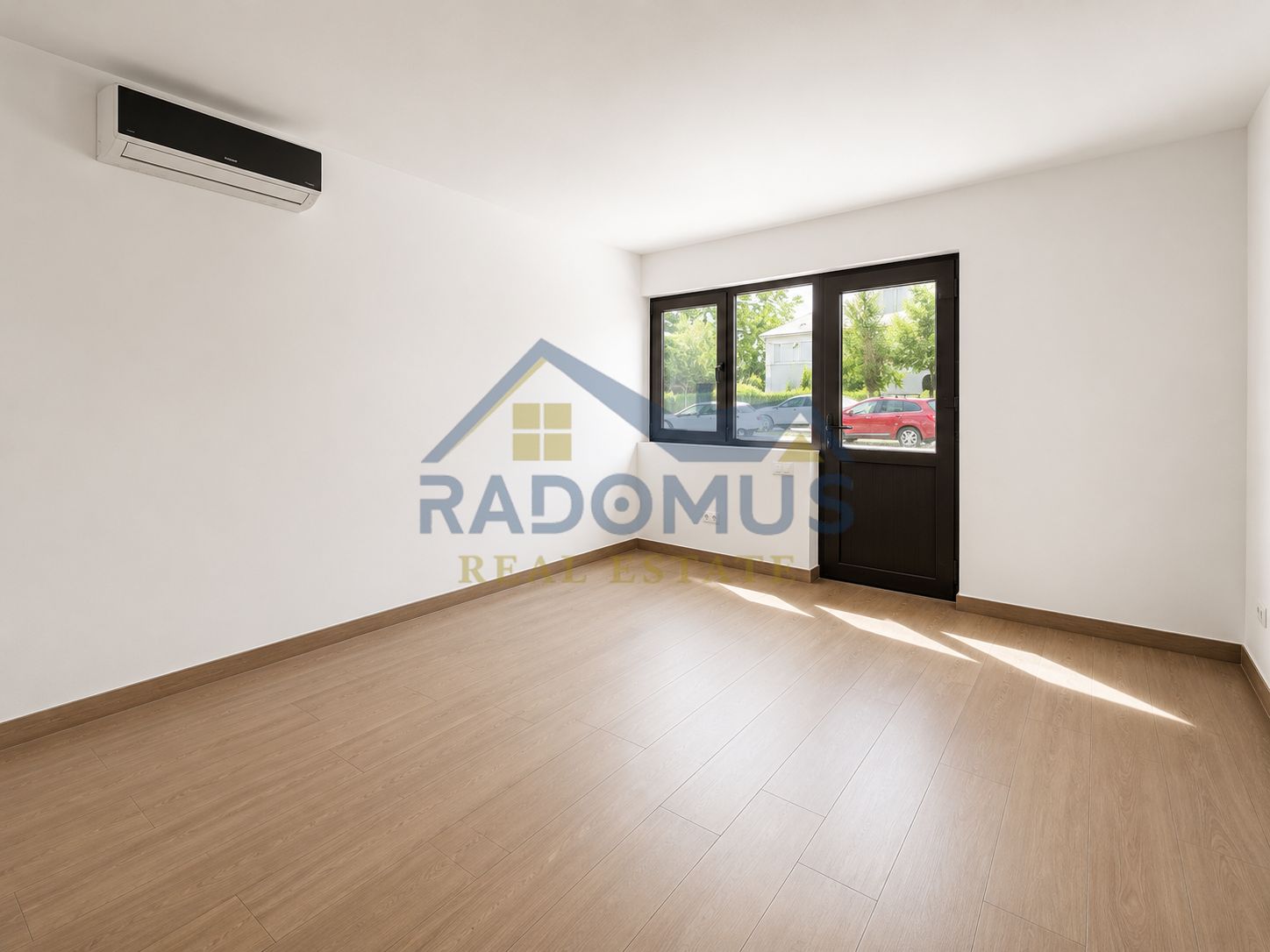 Spațiu de închiriat | Ploiesti | Str. Marasesti - Zona Vest | 400€ — fotografia 2