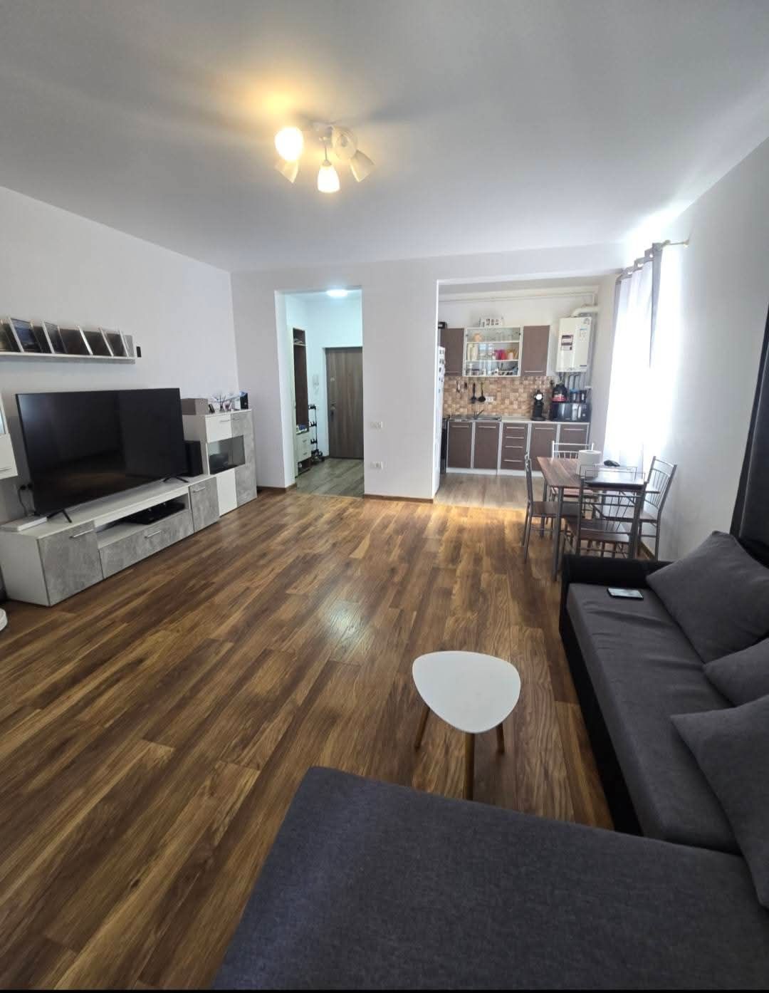 Apartament cu 2 camere în Dumbrăvița 54 mp utili balcon 2 loc parcare
