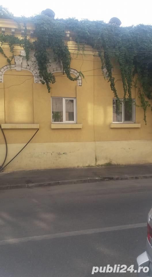 vanzare casa curte — fotografia 6