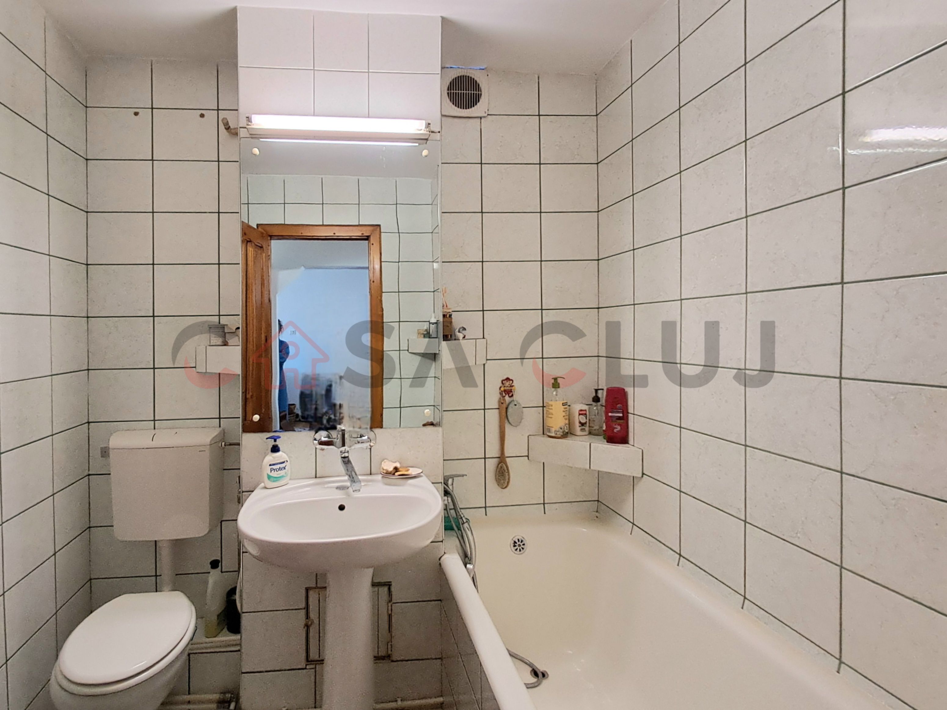4 camere, 2 balcoane,2 Bai , parcare – zona Piața Flora!! — fotografia 9