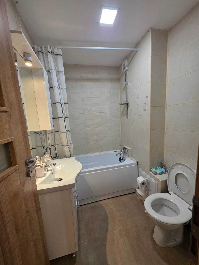 Inchiriez Apartament 3 camere Zona Dristor-Titan — fotografia 5