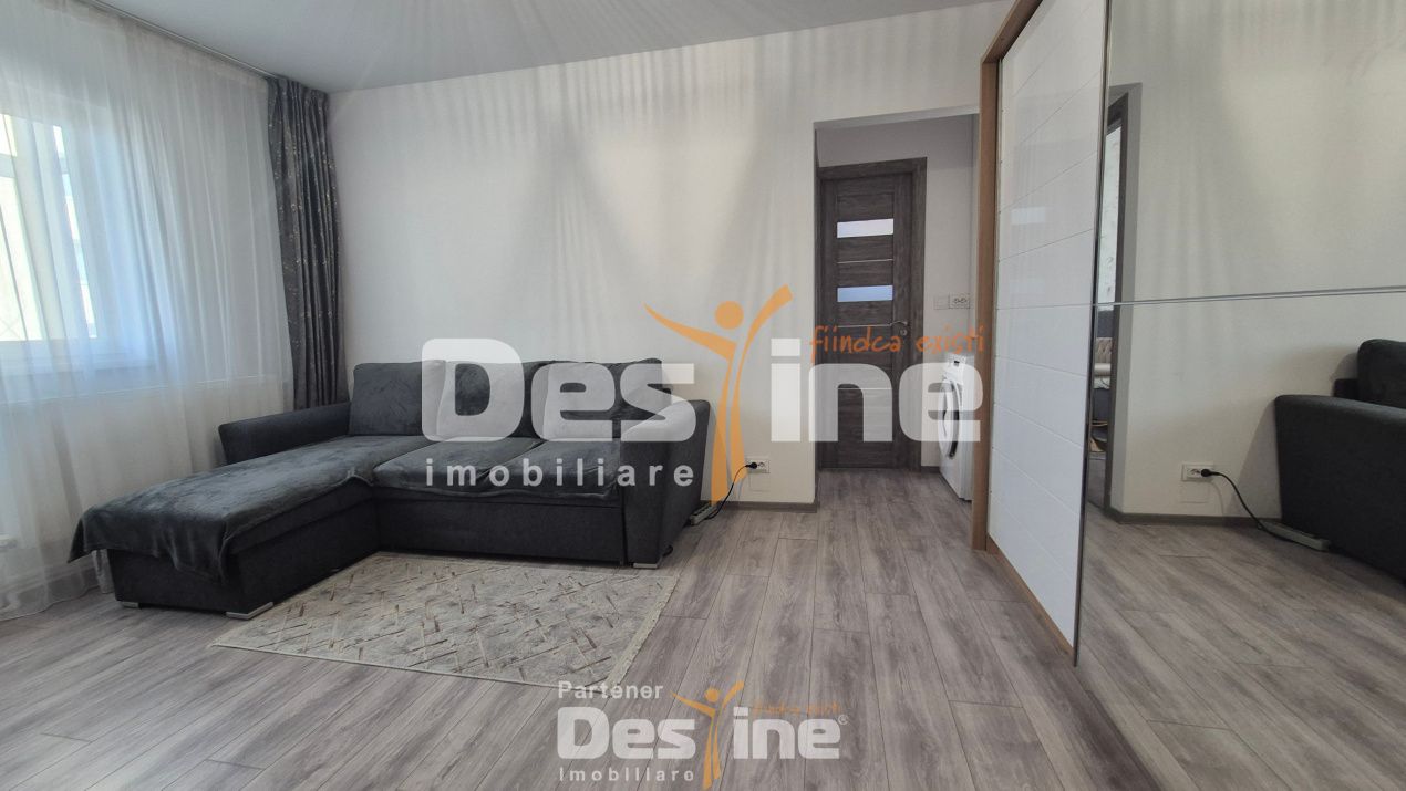 Apartament cu 2 camere etaj intermediar, renovat, boxa, zona Tudor Vladimirescu — fotografia 3